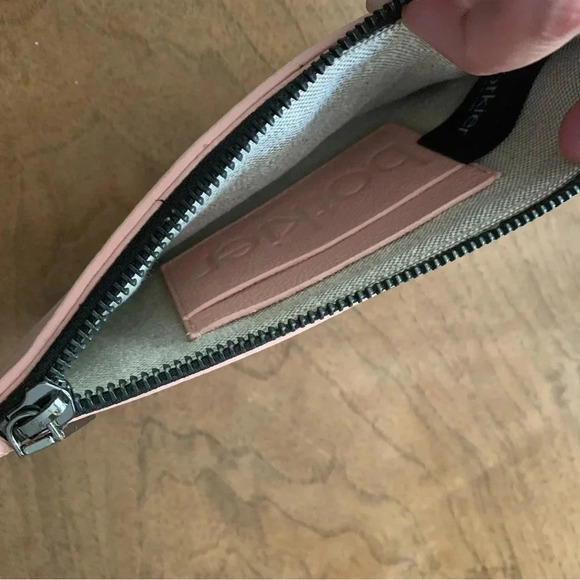 Botkier Leather Cobble Hill Wristlet Wallet - Peach - NWT - Picture 6 of 8